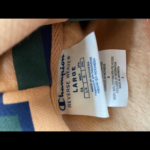 Champion hoodie - Picture 3 of 3